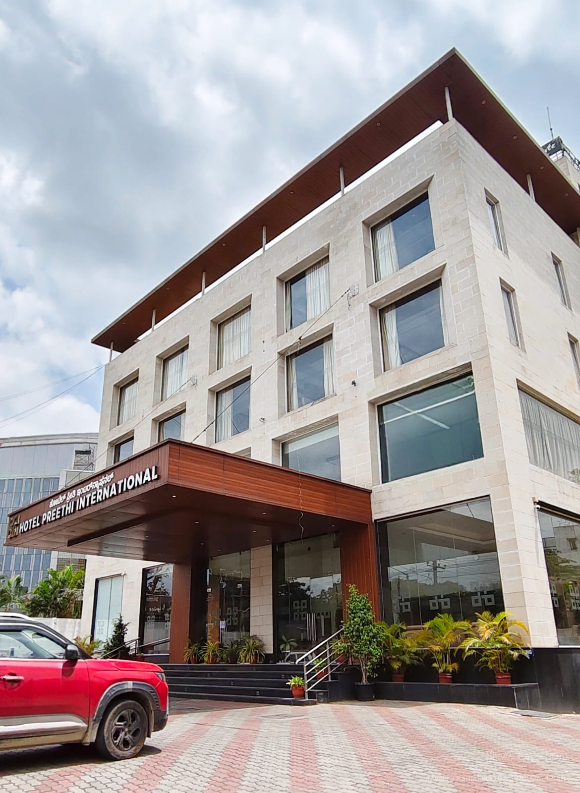 Hotel Preethi International facade